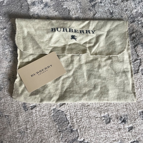 Burberry mini crossbody bag - Picture 5 of 5